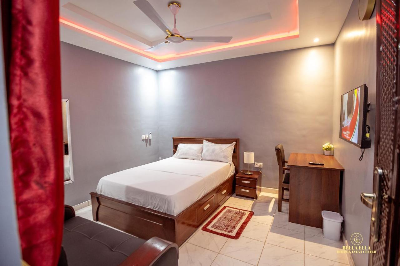 Bella Ella Hotel & Event Center Kasoa Exterior photo